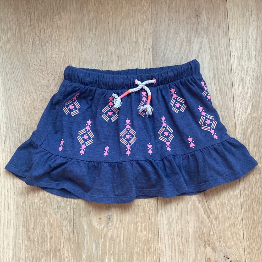 Cat and Jack girls skirt w undershorts size XS 4/5